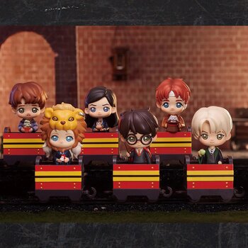 Popmart Harry Potter Heading to Hogwarts Series (Individual Blind Boxes)